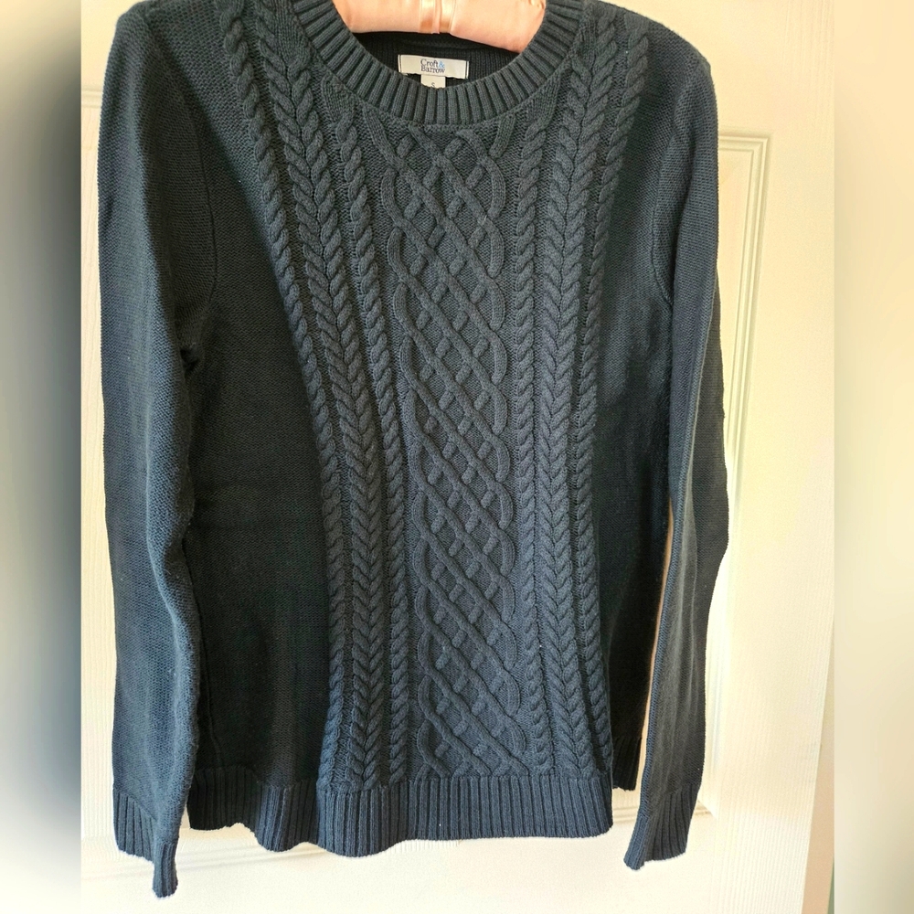 Forest green Cable knit sweater NWOT  S